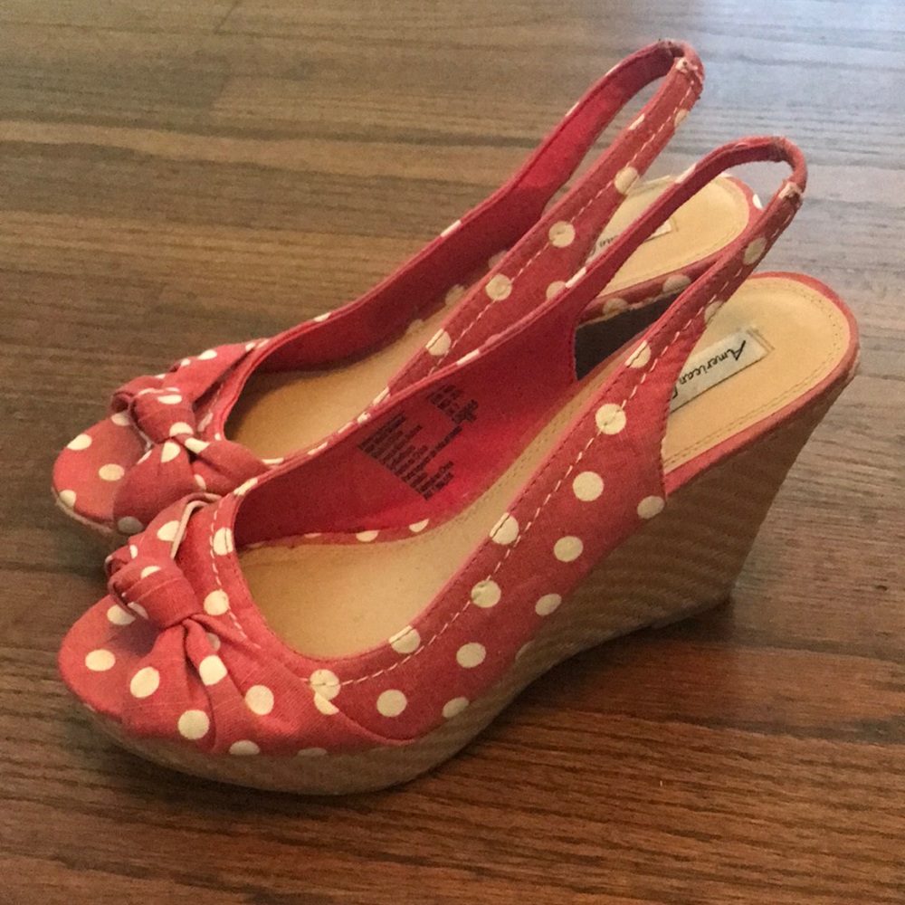 Pink polka dot 3” wedges